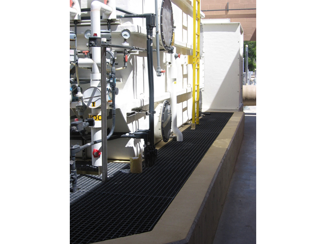 Fiber Glass Reinforced Plastic Molded Grating in Wastewater Treatment Facility